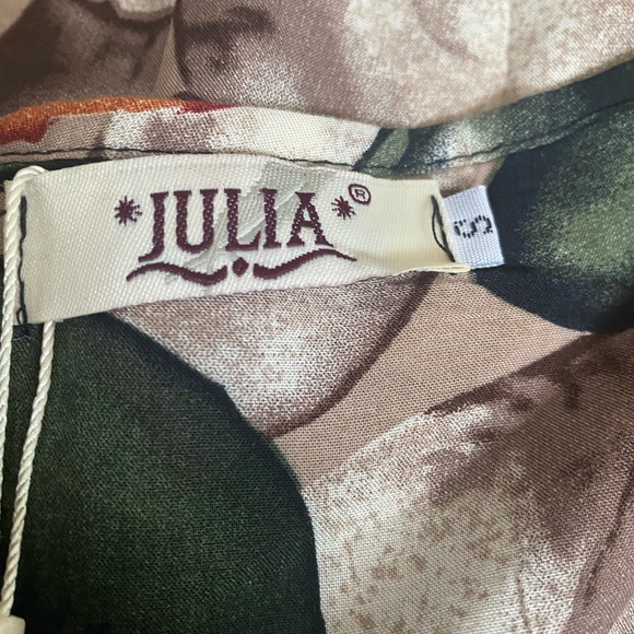 Julia Print Maxi Dress - Picture 5 of 7